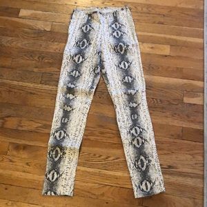 Skinny, beige with grey snake skin print, stretchy